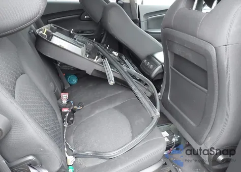 2011 Chevrolet Traverse 1Lt from USA, damaged, VIN 1GNKVGED9BJ414428